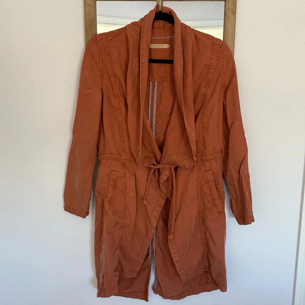 Jacket - Picture 2 of 6